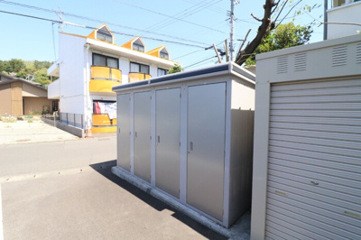  | エル・サーティー | 物置