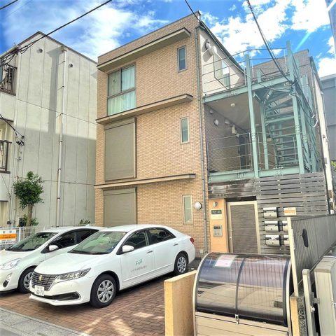 暫草（ｼﾊﾞﾗｸｿｳ）の外観