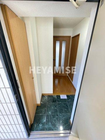 ステーションMGの玄関|※同間取りの別の階のお部屋の画像です※現況を優先します