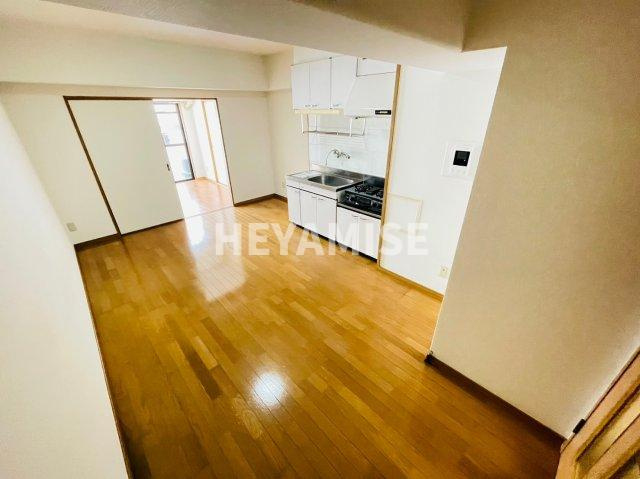 ステーションMGの居間・リビング|※同間取りの別の階のお部屋の画像です※現況を優先します