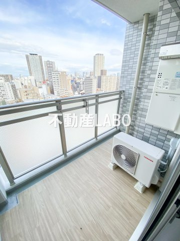 エスリード難波ザ・ゲートのバルコニー