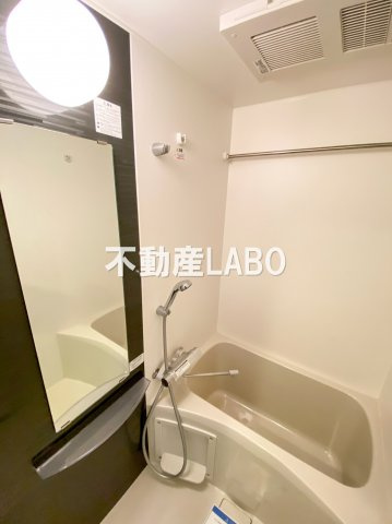 エスリード難波ザ・ゲートの浴室