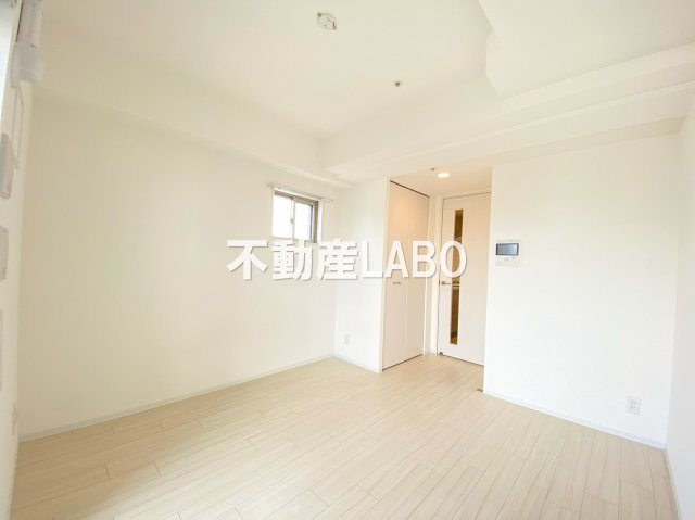 エスリード難波ザ・ゲートの居間・リビング