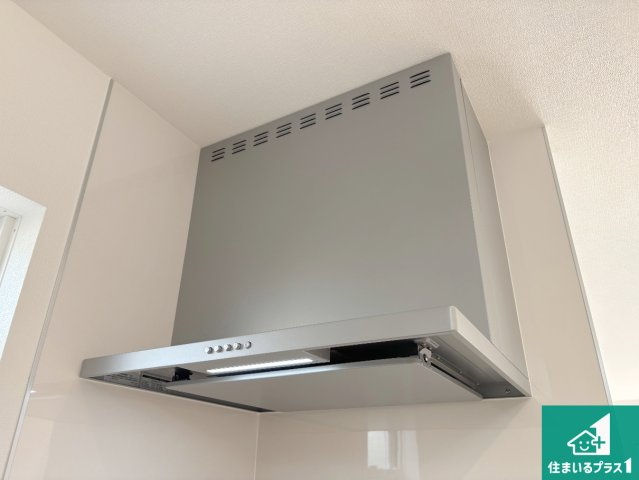 神戸市北区鳴子　第3期　新築一戸建ての設備|汚れにくいスロットフィルタでお手入れラクラク！ＬＥＤ照明付き！