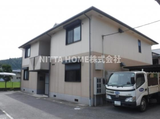 グランシャリオ　Ａ棟の外観|インターネット無料◎スーパーやコンビニなども徒歩近い場所★