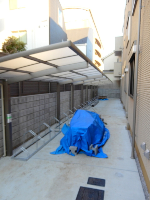 ヴェルデ等々力Ａのその他共用部分|★敷地内屋根付き駐輪場★