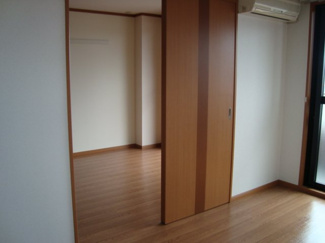 【内装】 | シュノンソー | 洋室2