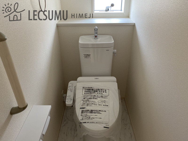 姫路市北平野南の町1期/新築戸建の独立洗面台|同社施工例