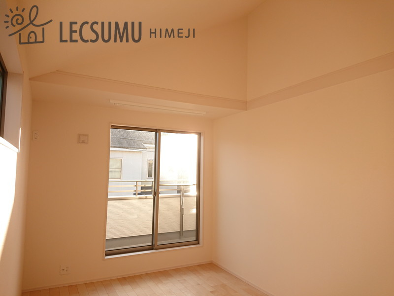 姫路市北平野南の町1期/新築戸建の洋室|同社施工例