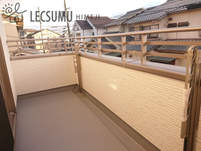 姫路市北平野南の町1期/新築戸建のバルコニー|同社施工例