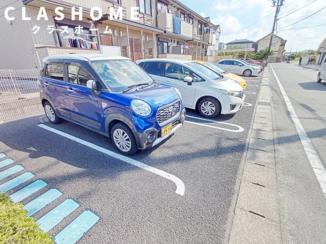 アイリスハイツ　　刈谷市の賃貸ならクラスホーム刈谷店の駐車場