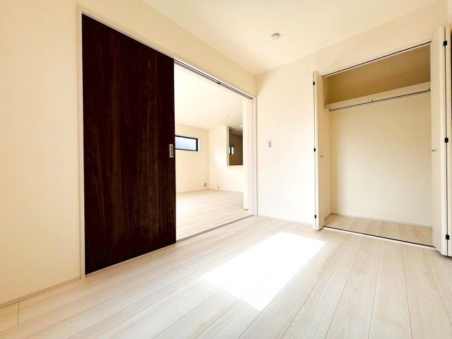 リーブルガーデン　本巣郡北方町北方第3　全1区画分譲の和室|一室あると便利な和室は、ご来客時はもちろん、お子様のお昼寝や遊び場、寝室としてもご利用いただけます。
日本の伝統を引き継ぐ、畳のお部屋は癒しの空間となっています。