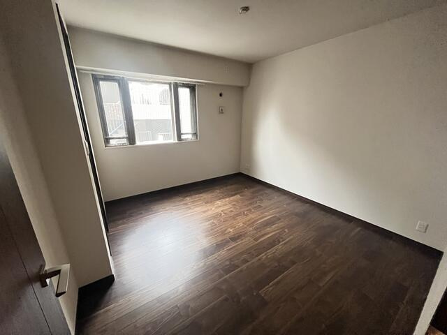 名古屋市昭和区広路通６丁目の中古マンションの洋室|室内