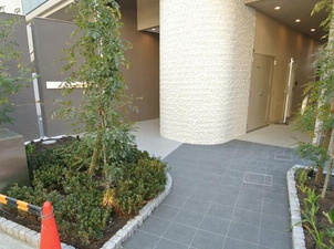 アーバネックス西天満のエントランス