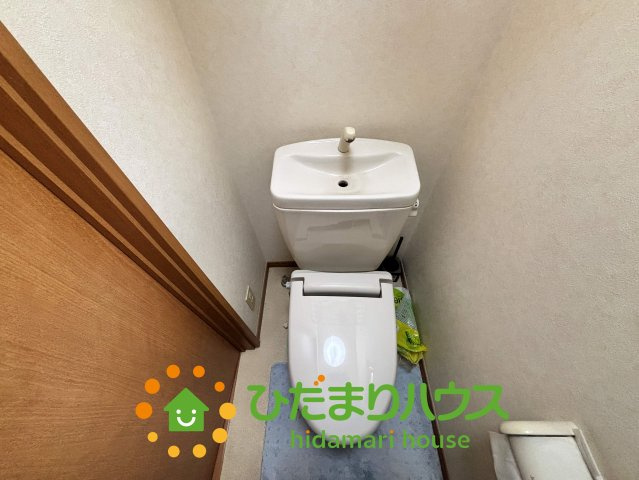 加須市久下6丁目　中古一戸建てのトイレ