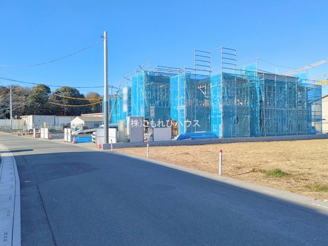 北本市下石戸下　新築一戸建て　リーブルガーデン　03の前面道路含む現地写真|撮影：'25/11/10