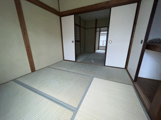 【和室】 | 大阪府寝屋川市萱島東3丁目戸建 | ２F:和室