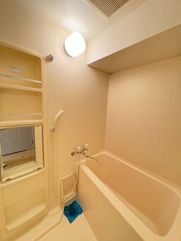 福岡市中央区春吉２丁目の賃貸マンションの浴室