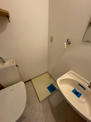 福岡市中央区春吉２丁目の賃貸マンションのトイレ