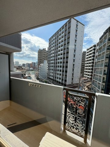 福岡市中央区春吉２丁目の賃貸マンションのバルコニー