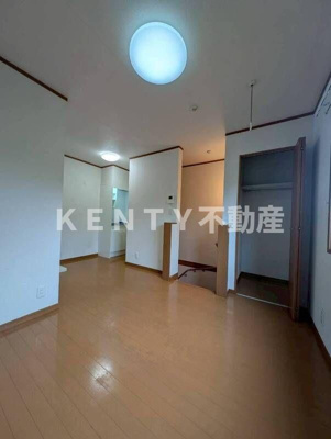 【居間・リビング】 | ビュー大岡山 | おしゃれな居間です