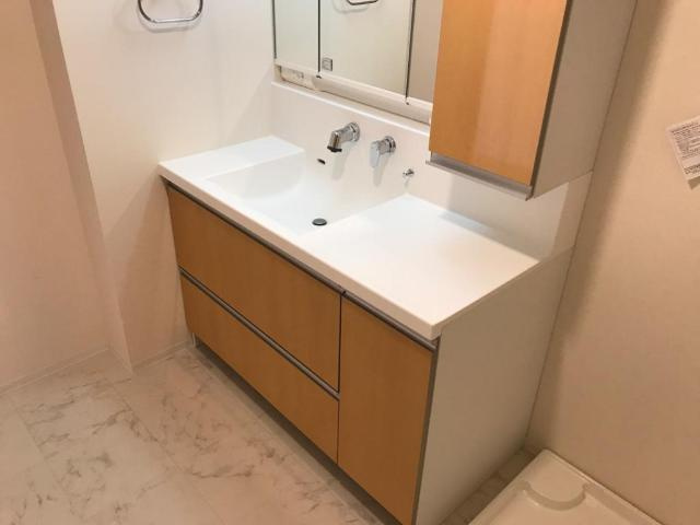 フランシーズの洗面所|洗髪洗面化粧台（イメージ）