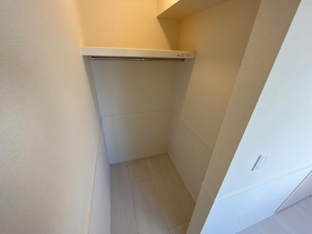 フランシーズの収納|ウォークインクローゼット（イメージ）