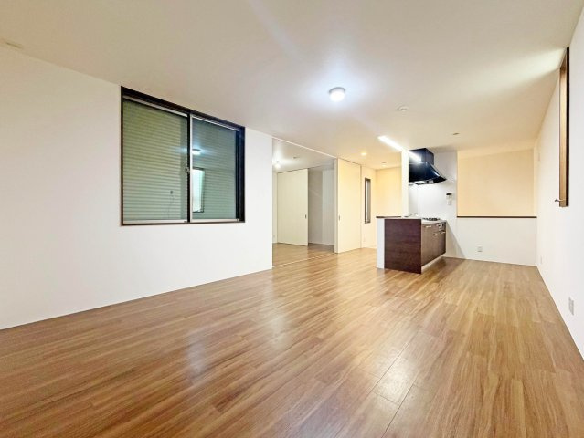 メゾンドケイアネックスの居間・リビング