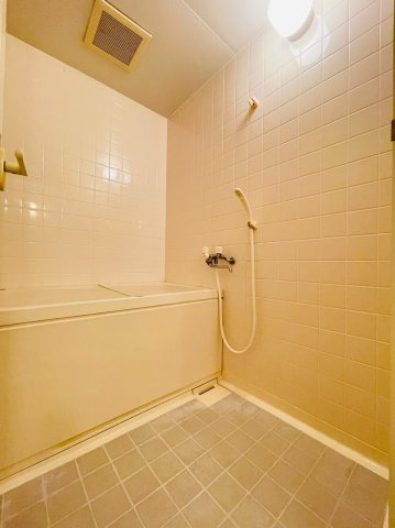 シーサイドパストラル林崎Ⅱの浴室