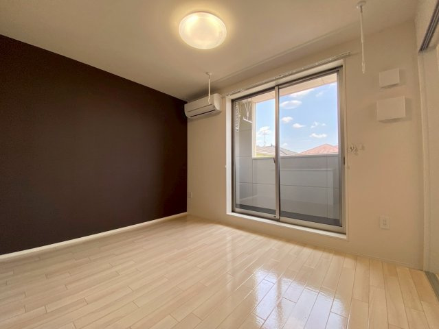 【居間・リビング】