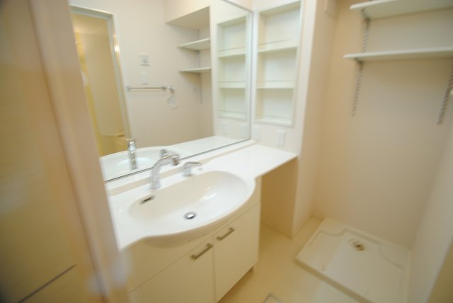 セジュール光の洗面所|コンパクトで使いやすい洗面所