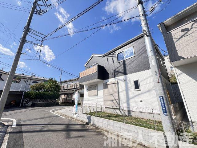 藤沢市善行坂２丁目３８９８－１５５新築戸建ての前面道路含む現地写真|前面道路含む現地写真です