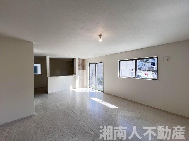藤沢市善行坂２丁目３８９８－１５５新築戸建ての居間・リビング|リビングです