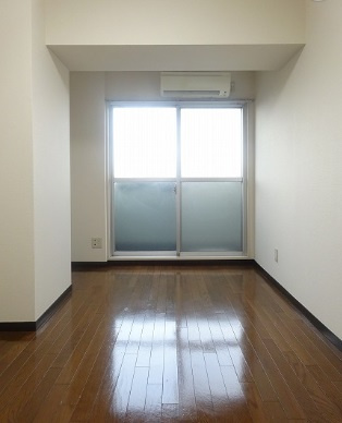 ダイホープラザ千駄木の居間・リビング