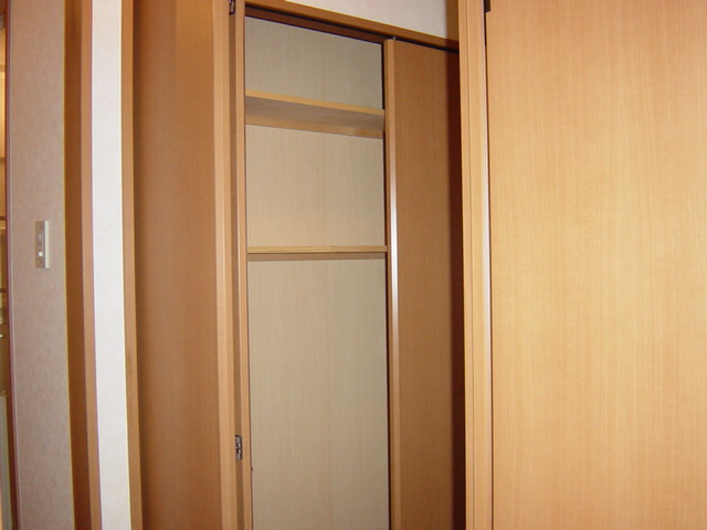 スカイハイツ野田の内装|洋室