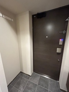 ザ・パークハビオ江坂公園の玄関|シンプルで使いやすい玄関です