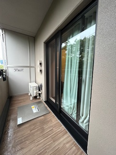 ザ・パークハビオ江坂公園のバルコニー|落ち着いた時間を過ごせるバルコニーです