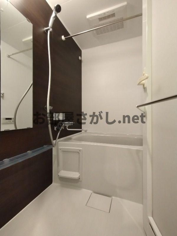 GENOVIA新宿早稲田green veil【駅近✕築浅デザイナーズ／11月上旬入居可】の浴室