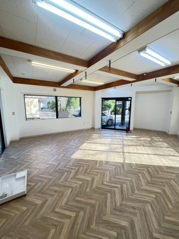 シャトル小茂根のその他