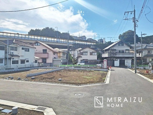 【外観】 | 日当たりの良いお家は嬉しいですよね。それぞれ価値観が分かれる箇所です、実際に内覧して日当たりの心地よさをご体感下さいね♪