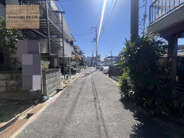 大阪市鶴見区安田4丁目の前面道路含む現地写真