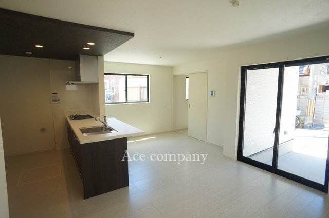 【居間・リビング】 | 東大阪市菱屋西5丁目　【2号棟/全2棟】 | 【LDK：15.5帖】