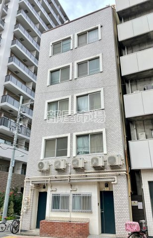 吉川ビルの外観