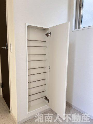 藤沢市善行坂２丁目３８９８－１５５新築戸建ての収納|こまごまとしたものを収納できそうですね