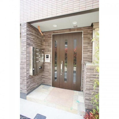 【エントランス】 | ブリストル | 建物の内部です