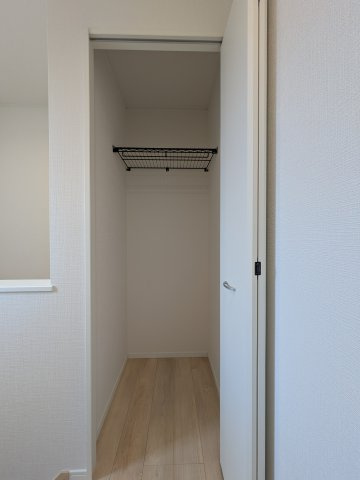 明石市大久保町谷八木新築戸建２号棟の収納