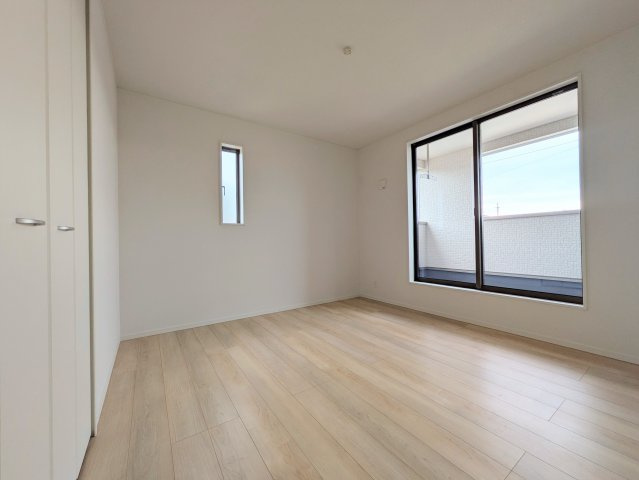 明石市大久保町谷八木新築戸建２号棟の洋室