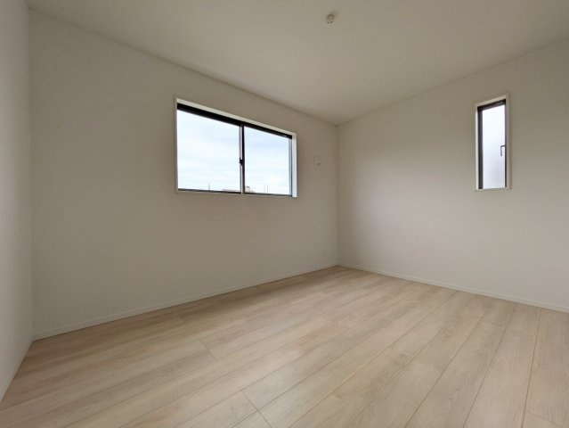 明石市大久保町谷八木新築戸建２号棟の洋室
