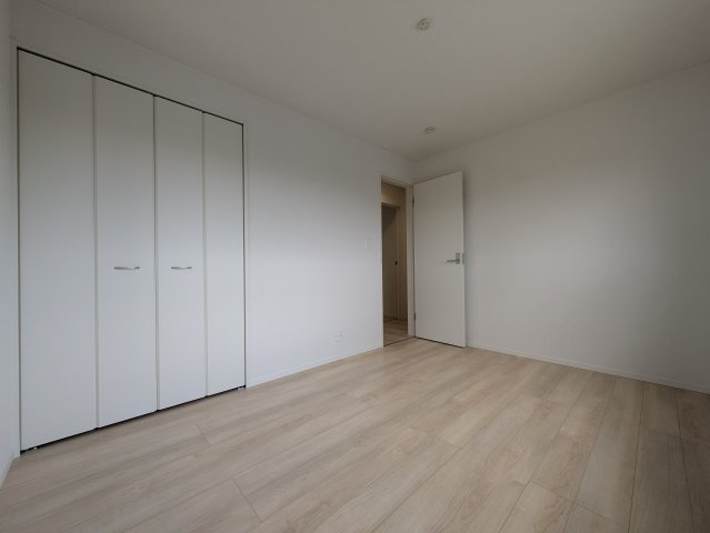 明石市大久保町谷八木新築戸建２号棟の洋室