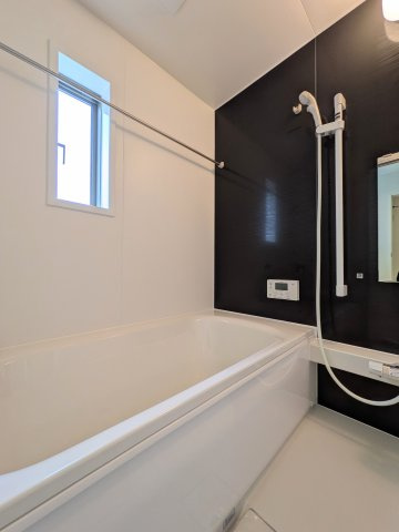 明石市大久保町谷八木新築戸建２号棟の浴室